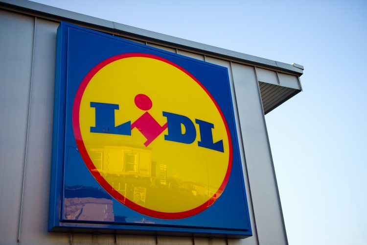 Lidl GB has recalled a batch of roasted cashew nuts due to possible glass contamination, warning consumers of a potential choking hazard.