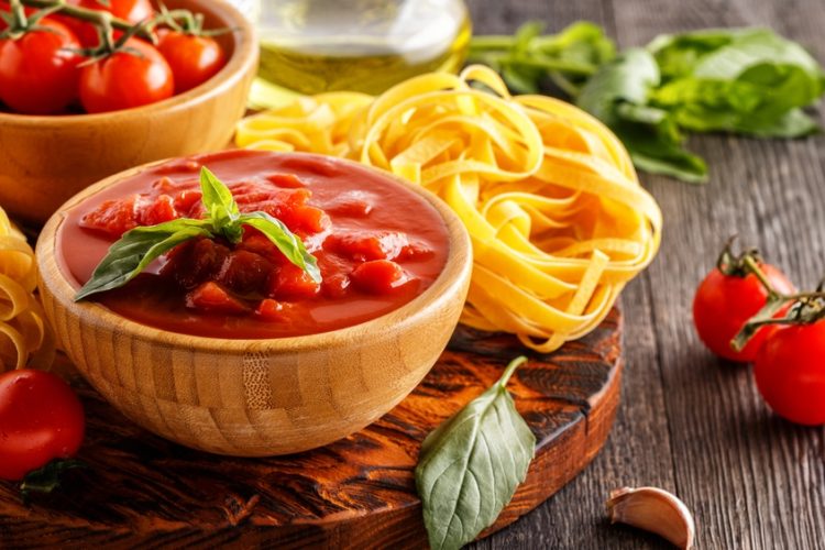 Three tomato sauces recalled in US after botulism risk identified