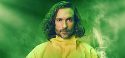 Joe Wicks promoting his Channel 4 documentary Licensed to Kill where he creates the Killer Bar, highlighting concerns around ultra-processed foods and diet.